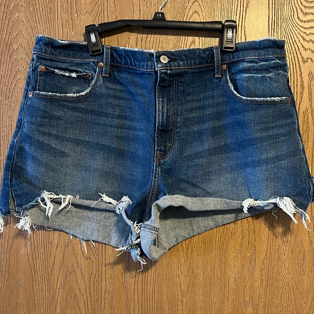 Abercrombie & Fitch Cutoff Denim Short High Rise Size 18 (34)